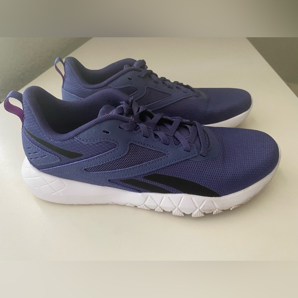 Reebok Women's Energen Lux Running Shoes Navy and Purple Size 8.5